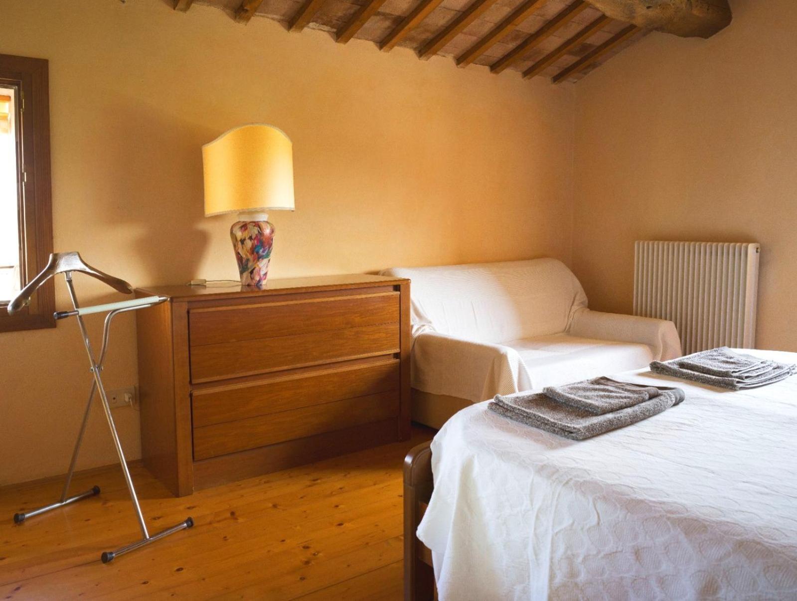 La Casa Di Laura Apartment Castelcucco Luaran gambar