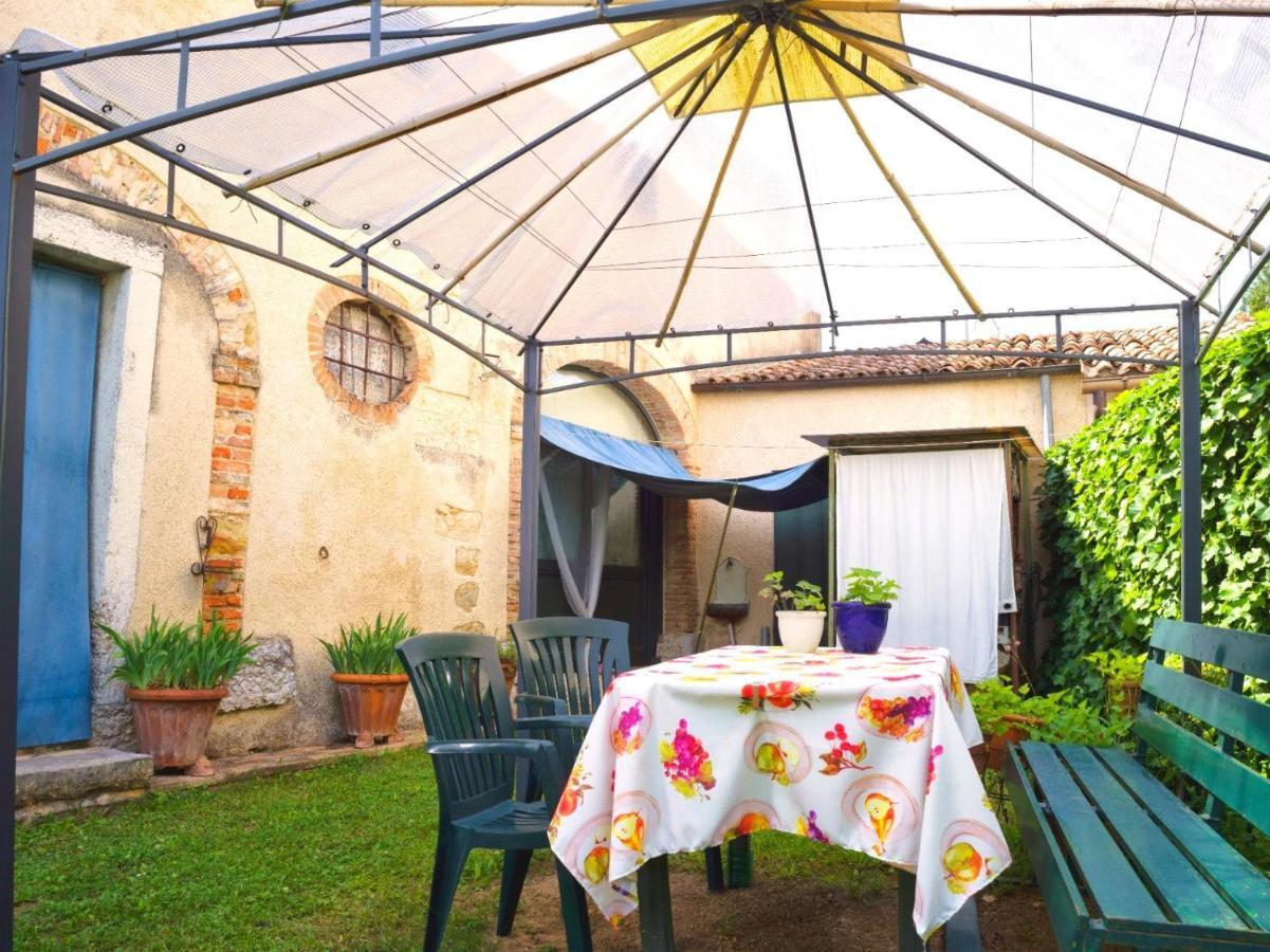 La Casa Di Laura Apartment Castelcucco Luaran gambar