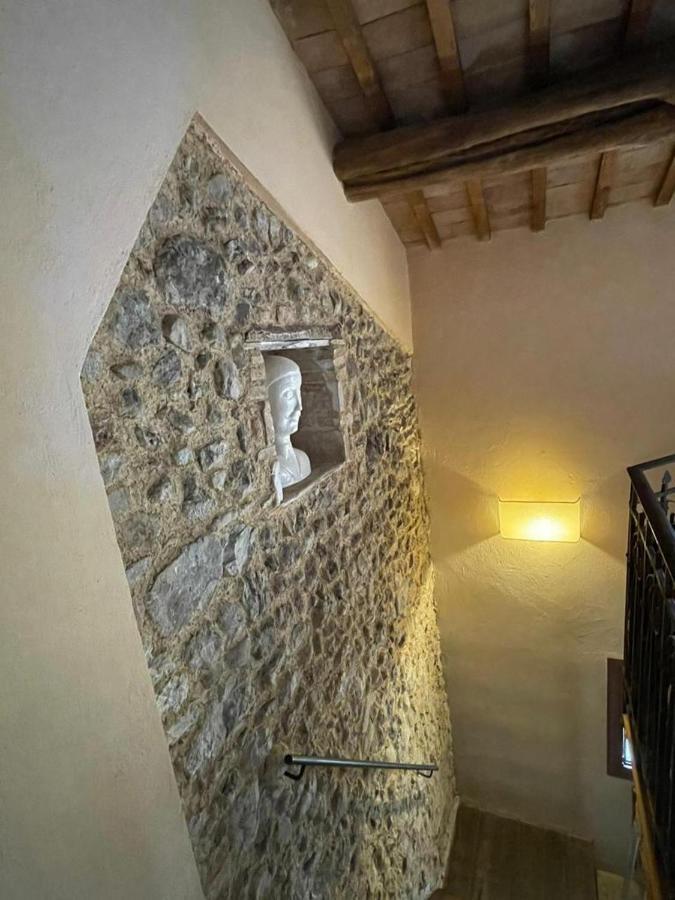 La Casa Di Laura Apartment Castelcucco Luaran gambar