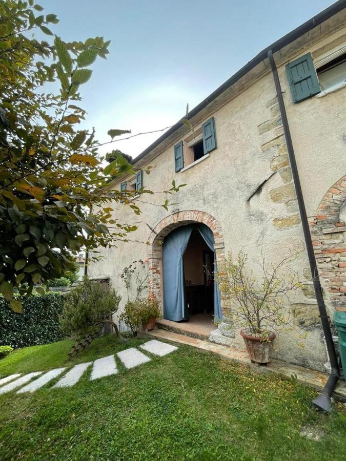 La Casa Di Laura Apartment Castelcucco Luaran gambar